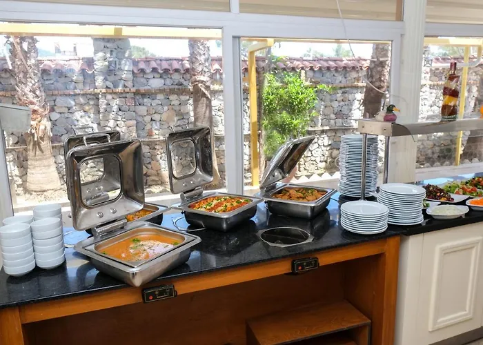 Beldibi Beach Hotel * בלדיבי