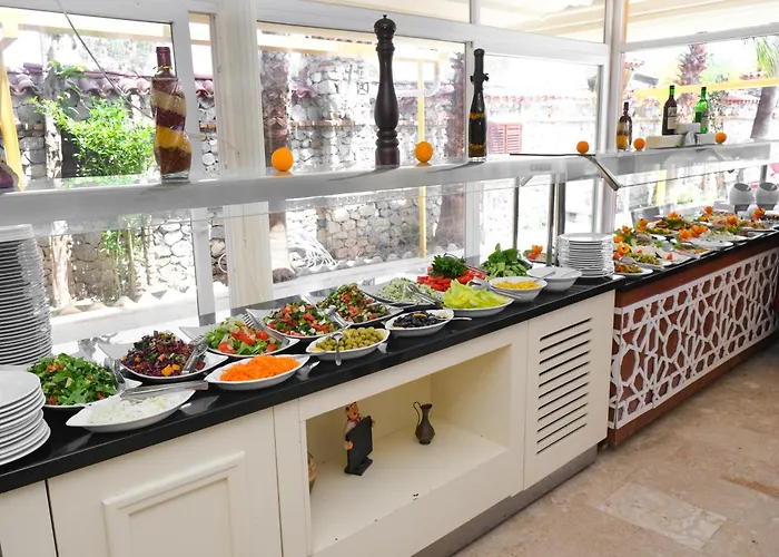 Beldibi Beach Hotel * בלדיבי
