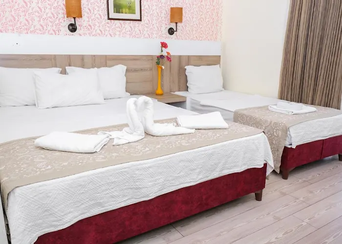 מלון Beldibi Beach Hotel בלדיבי