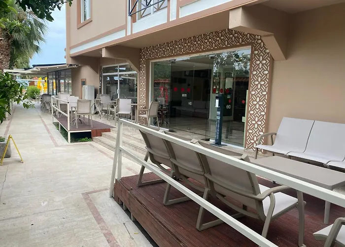 Beldibi Beach Hotel * בלדיבי