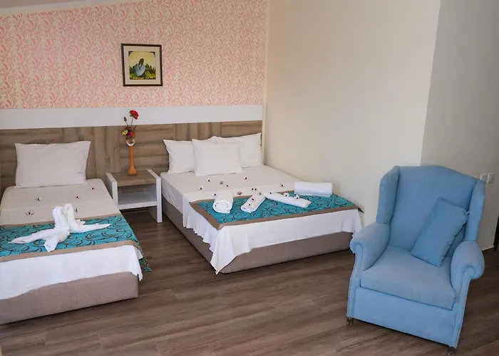 Beldibi Beach Hotel * בלדיבי