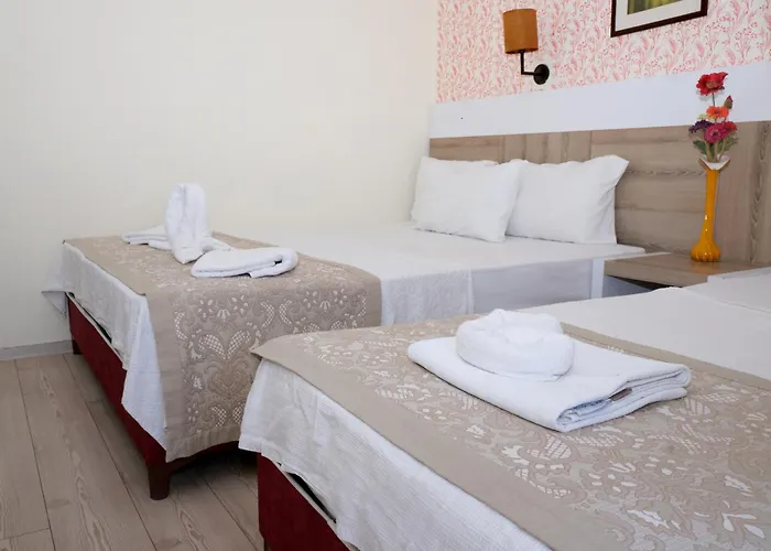 מלון Beldibi Beach Hotel *