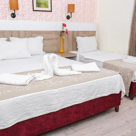 酒店 Beldibi Beach Hotel 贝尔迪比