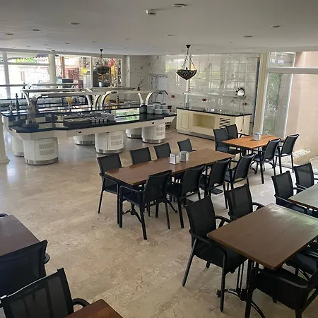 Beldibi Beach Hotel فندق بيلديبي