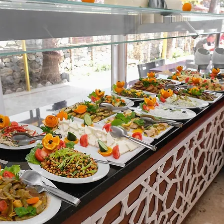 酒店 Beldibi Beach Hotel 贝尔迪比