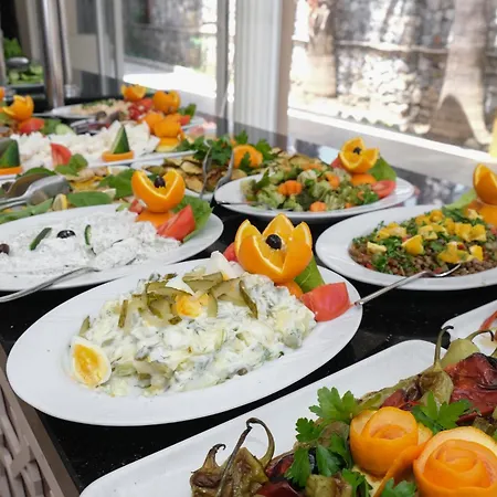 Beldibi Beach Hotel * בלדיבי